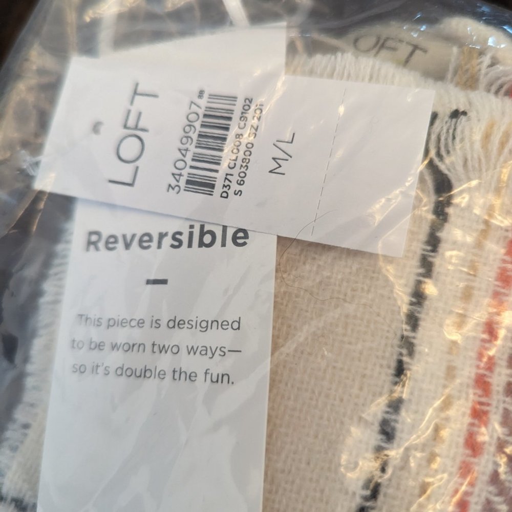 LOFT Plaid Wrap - Picture 5 of 6